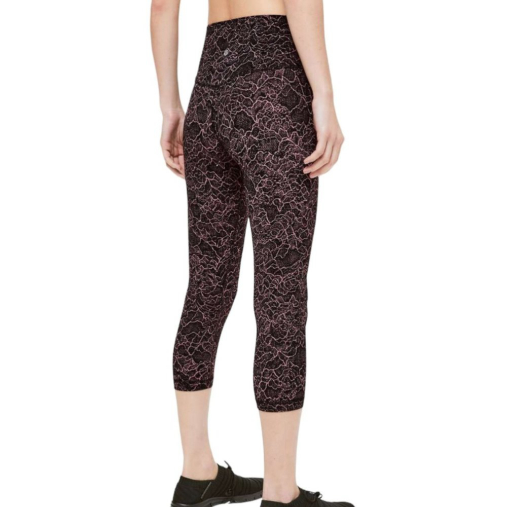 Lululemon Align Crop *21" Yoga High Rise Pull On Lacescape Spanish Rose Black 2